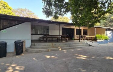 Backpaker For Sale – Livingstone CBD